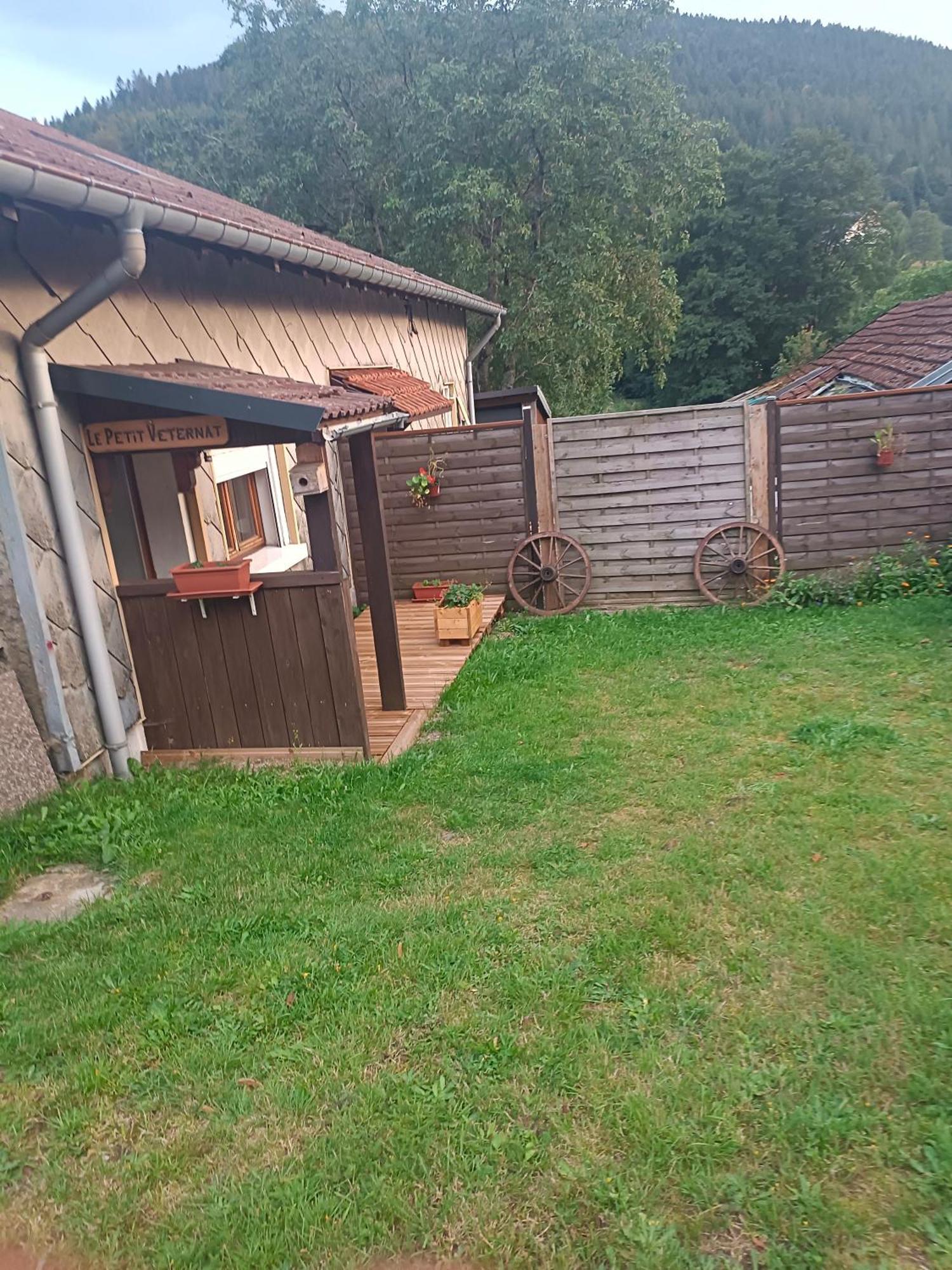 Le Petit Veternat Apartman Ventron Kültér fotó